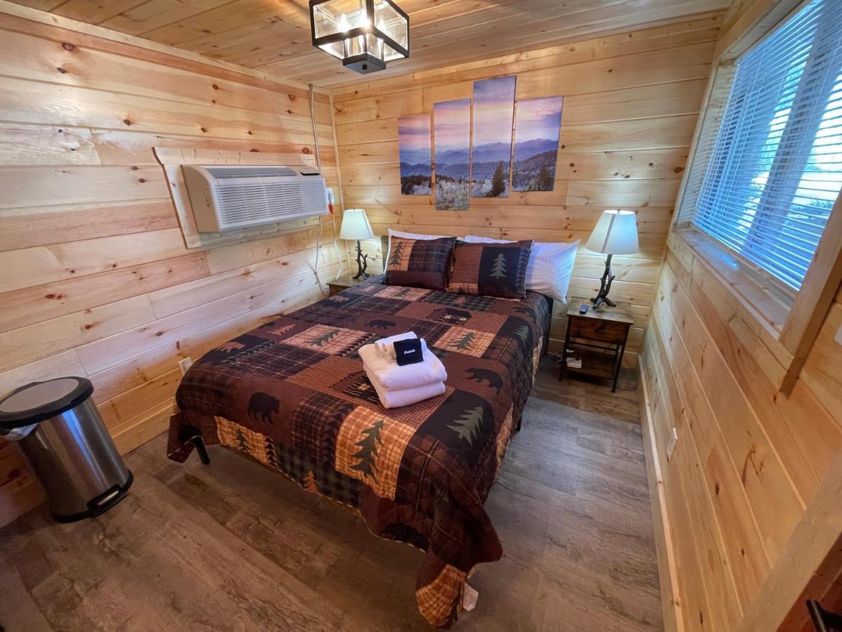 Newly Remodeled Motel In Gatlinburg! Esterno foto